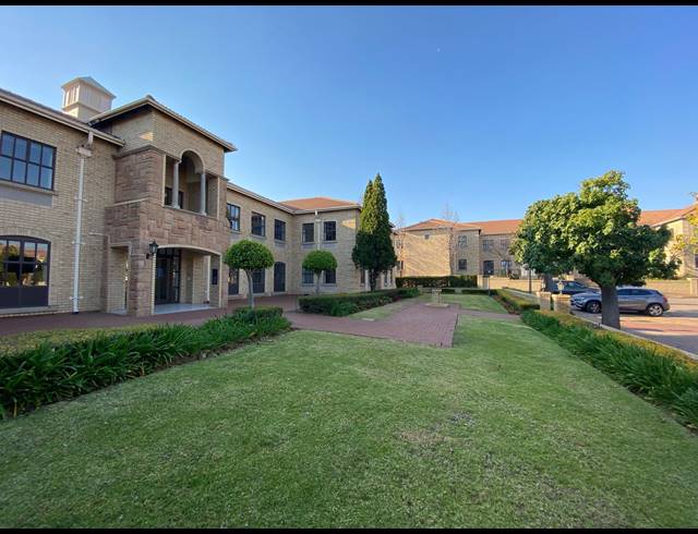 469M² OFFICE TO LET IN BRYANSTON